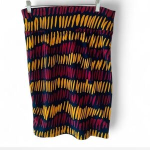 NWT LULAROE CASSIE PENCIL SKIRT MUSTARD YELLOW BURGUNDY BLACK SIZE MEDIUM